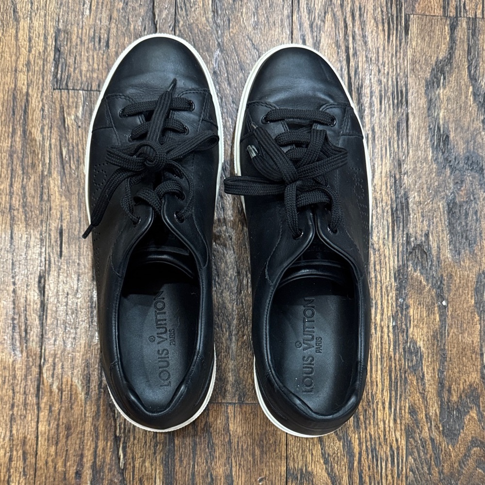 Louis Vuitton Black Leather Sneakers